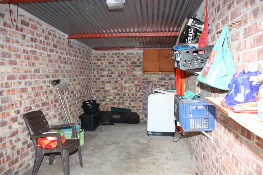 5 Bedroom Property for Sale in Bloemhof North West